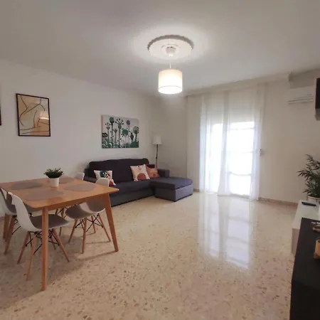 Ecija Home アパート エシハ